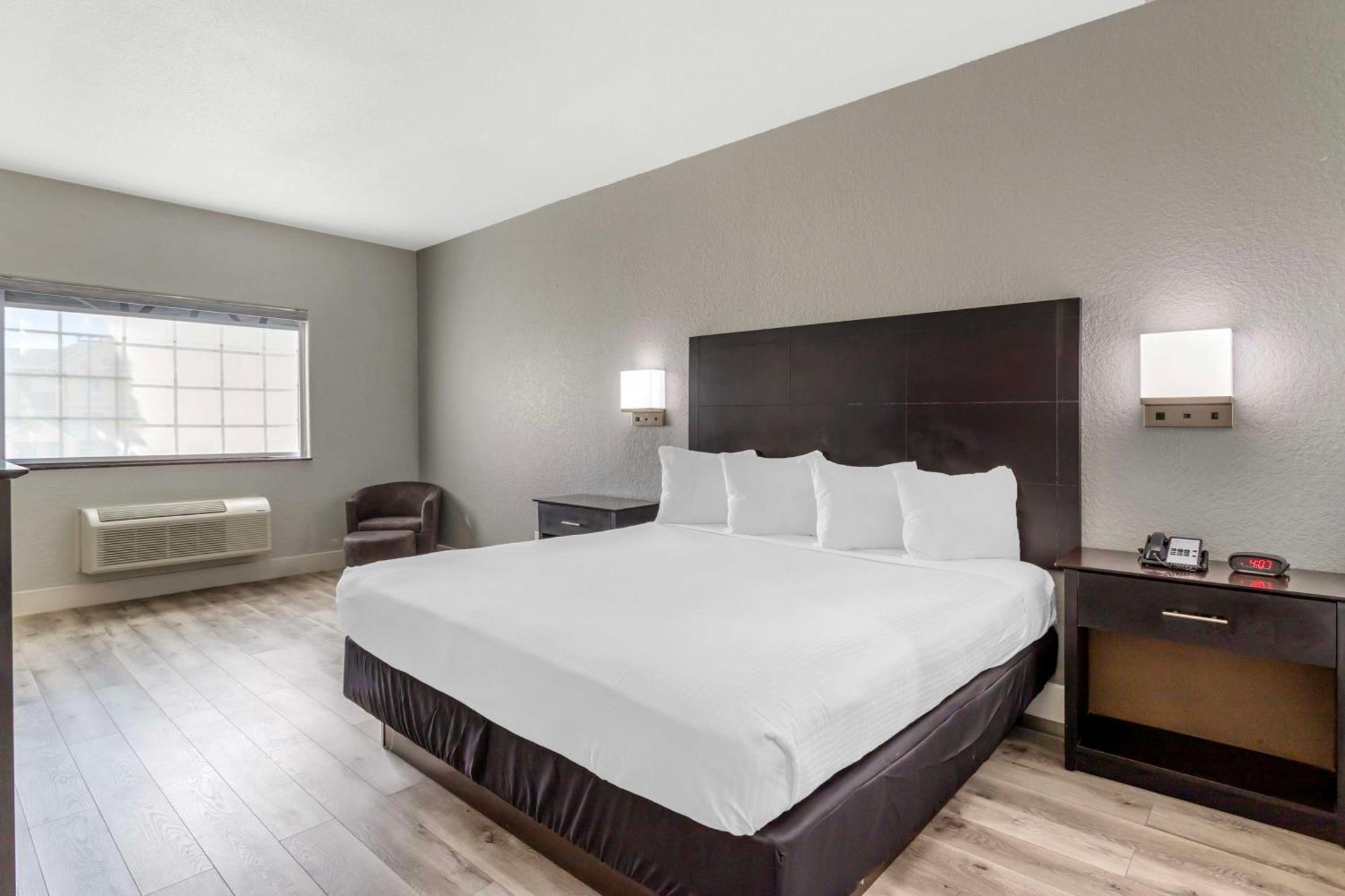 Surestay Plus By Best Western Texas City I-45 Eksteriør billede
