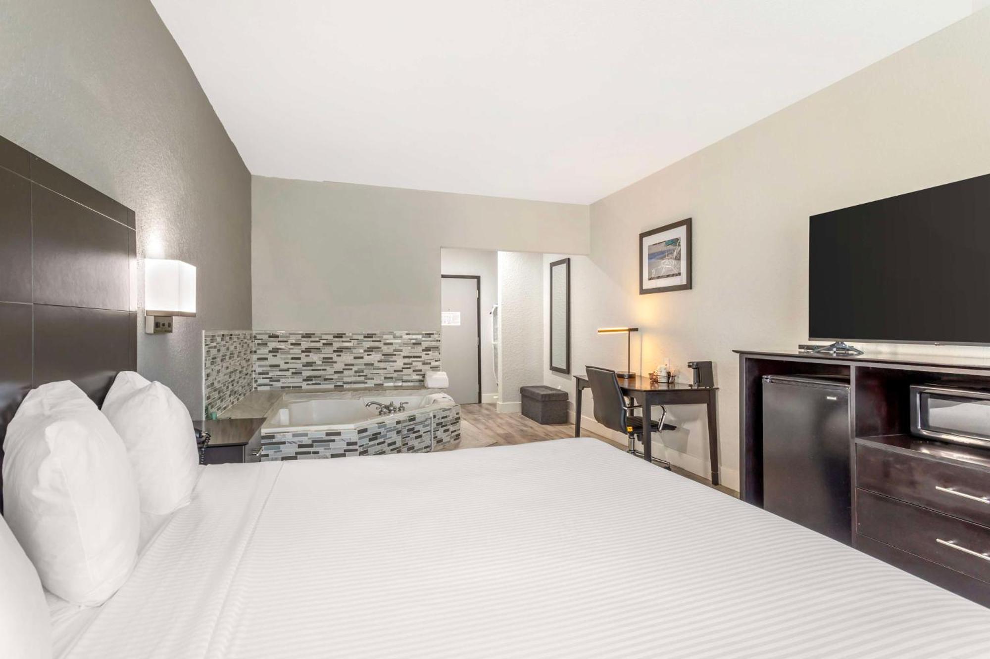 Surestay Plus By Best Western Texas City I-45 Eksteriør billede