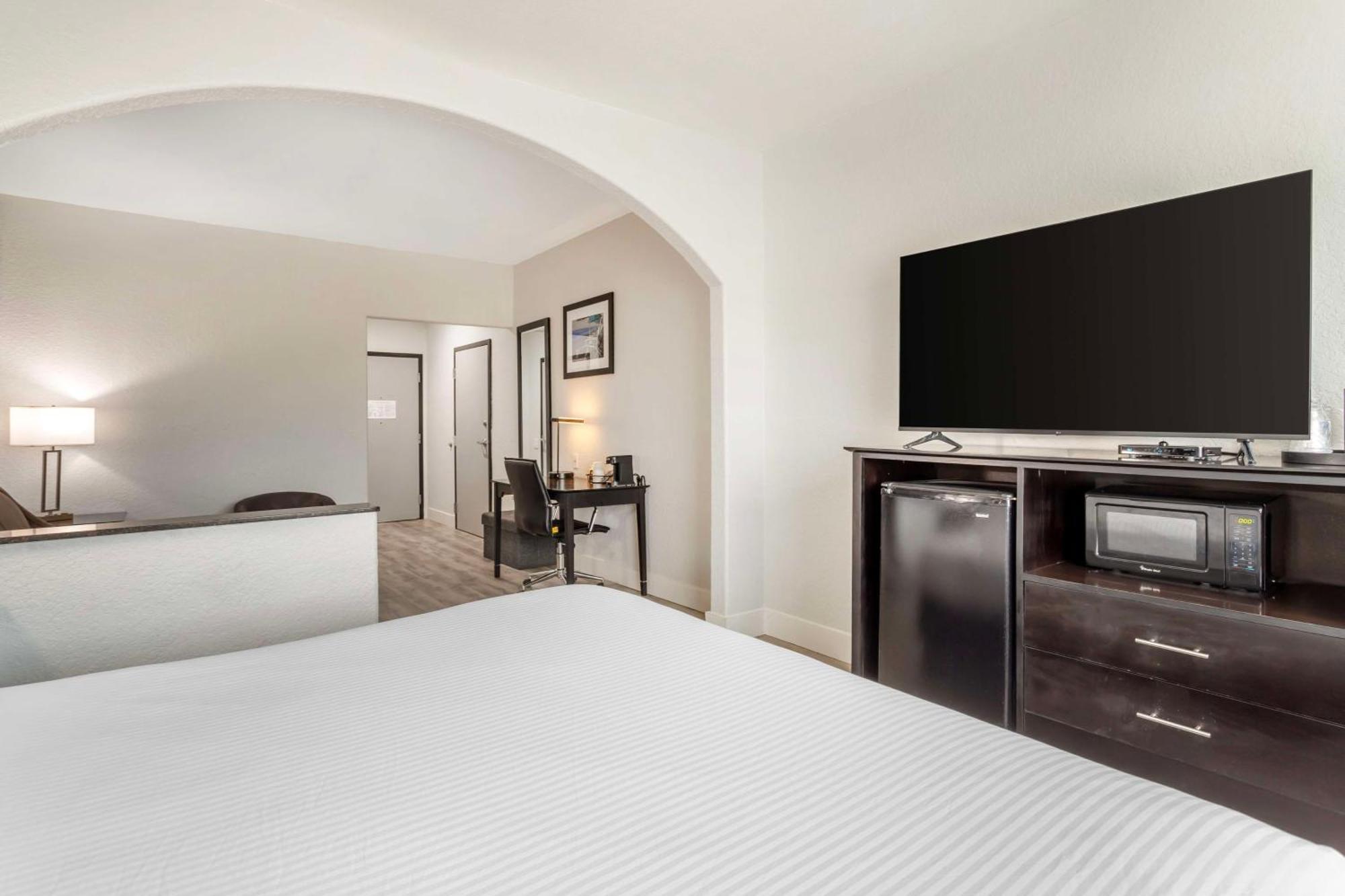 Surestay Plus By Best Western Texas City I-45 Eksteriør billede